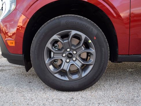 New 2026 Ford Maverick XLT w/ XLT Luxury Package image 24