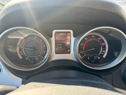 Used 2017 Dodge Journey SXT w/ Comfort/Convenience Group FWD image 7