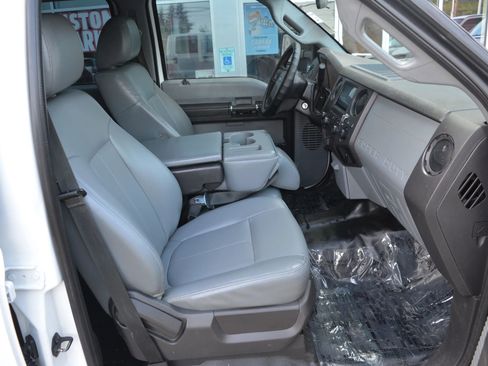 Used 2013 Ford F250 XL w/ PWR Equipment Group image 16