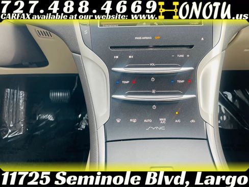 Used 2016 Lincoln MKZ FWD image 27