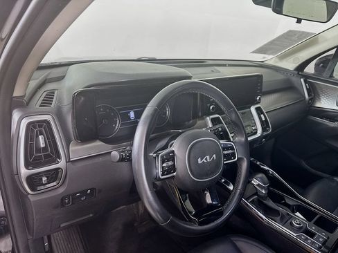 Used 2022 Kia Sorento SX FWD image 10