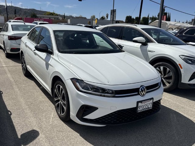 Certified 2026 Volkswagen Jetta Sport FWD image 1