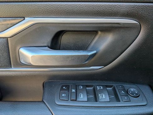 Used 2022 RAM 1500 Big Horn image 12