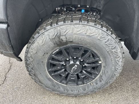 New 2026 Chevrolet Silverado 2500 ZR2 w/ LPO, Dark Essentials Package image 10