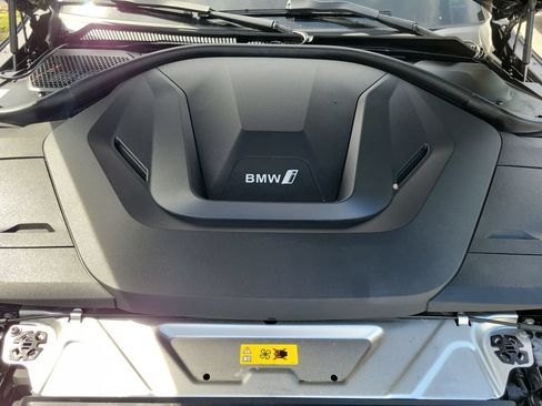 Used 2025 BMW i4 eDrive40 RWD image 39