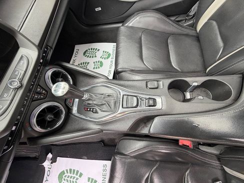 Used 2016 Chevrolet Camaro SS image 16