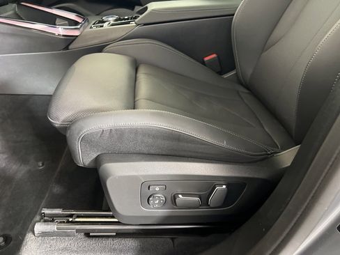 Used 2026 BMW X3 xDrive30 w/ Convenience Package image 16