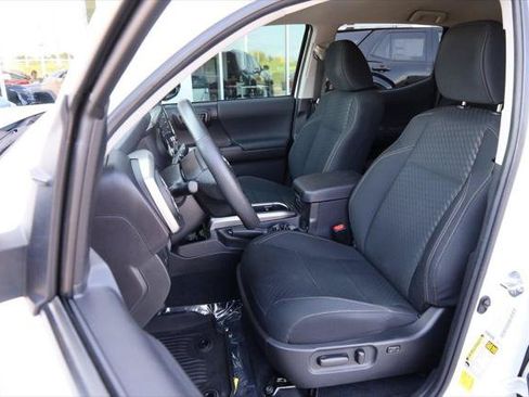 Certified 2023 Toyota Tacoma 4x4 Double Cab w/ Trail Edition image 8