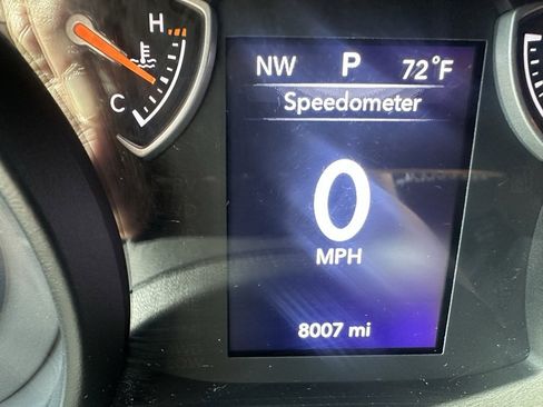 Used 2025 Jeep Wrangler Sport S image 6