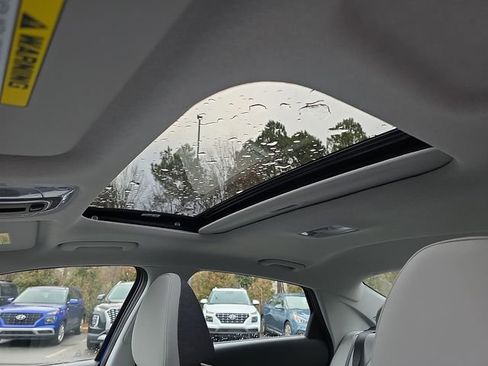 New 2026 Hyundai Elantra Limited FWD image 40