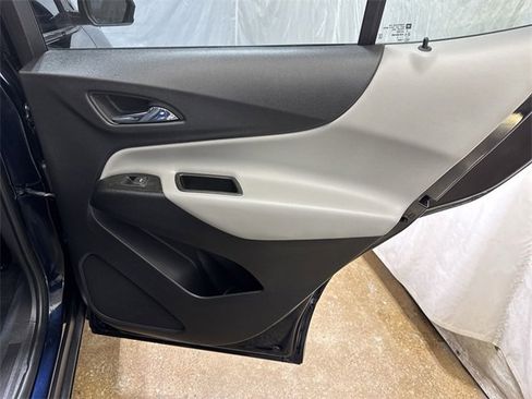 Certified 2020 Chevrolet Equinox LS w/ LS Convenience Package image 24
