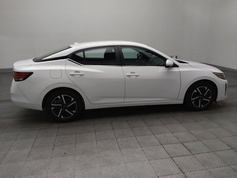 Used 2024 Nissan Sentra SV FWD image 10