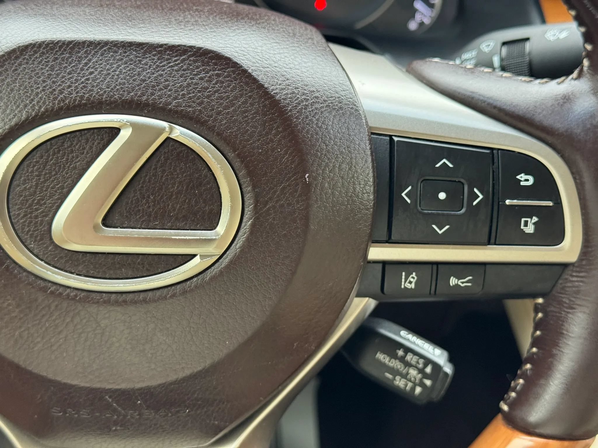 Used 2016 Lexus ES 300h FWD image 22