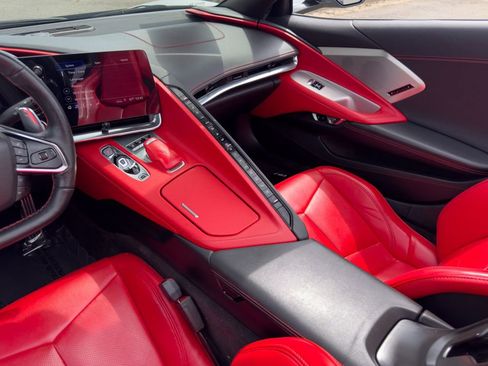 Used 2020 Chevrolet Corvette Stingray Preferred Conv w/ 2LT Preferred Equipment Group RWD image 30