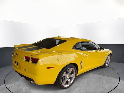 Used 2013 Chevrolet Camaro SS w/ RS Package RWD image 7