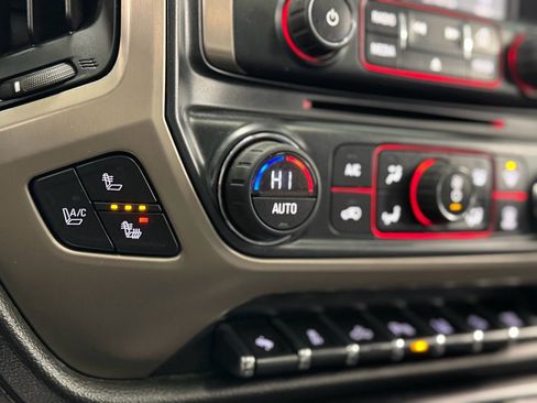 Used 2015 GMC Sierra 2500 Denali w/ Duramax Plus Package image 27