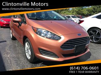 Used 2017 Ford Fiesta SE image 1