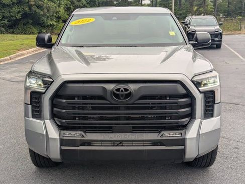Used 2022 Toyota Tundra SR5 w/ Convenience Package RWD image 2