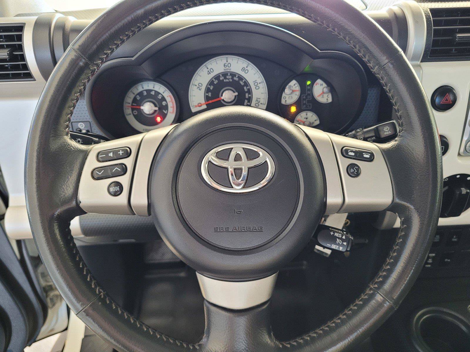 Used 2012 Toyota FJ Cruiser 4WD w/ Upgrade Pkg image 30