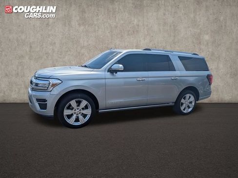 Used 2024 Ford Expedition Max Platinum AWD/4WD image 5