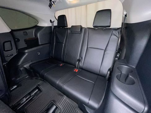 New 2026 Toyota Highlander Limited AWD/4WD image 24