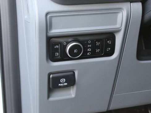 New 2025 Ford F150 XLT w/ Equipment Group 302A MID image 28