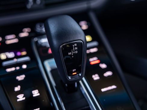 Certified 2023 Porsche Cayenne GTS AWD/4WD image 59