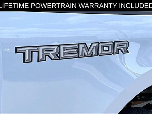 Used 2025 Ford F250 Platinum w/ Tremor Off-Road Package AWD/4WD image 43