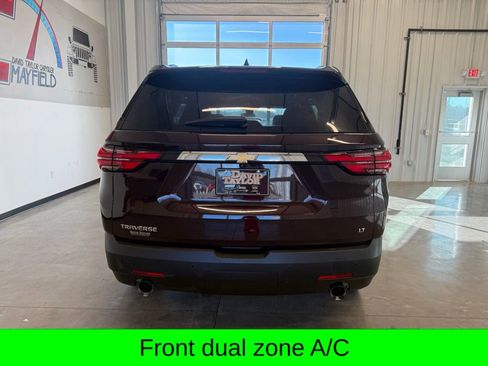 Used 2022 Chevrolet Traverse LT image 7