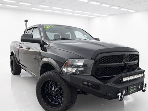 Used 2017 RAM 1500 Express w/ Black Ram 1500 Express Group image 1