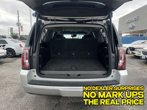 Used 2016 GMC Yukon XL SLT RWD image 5