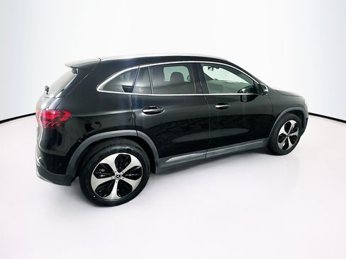 Used 2025 Mercedes-Benz GLA 250 image 10