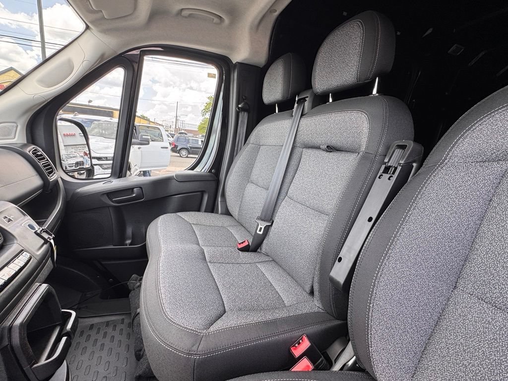 Used 2026 RAM ProMaster 2500 FWD image 18