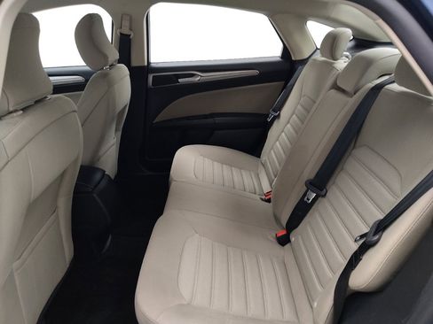 Used 2018 Ford Fusion S FWD image 18