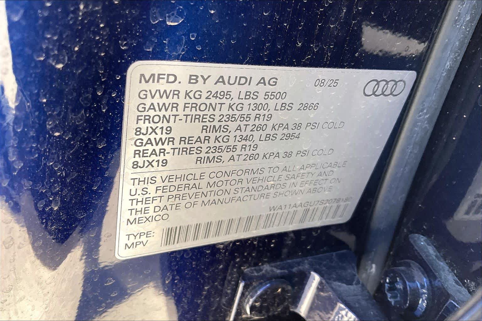 Used 2025 Audi Q5 Premium w/ Convenience Package AWD/4WD image 35