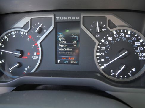 Used 2025 Toyota Tundra SR5 AWD/4WD image 22