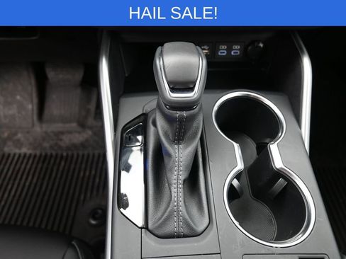 Certified 2025 Toyota Highlander XSE image 25