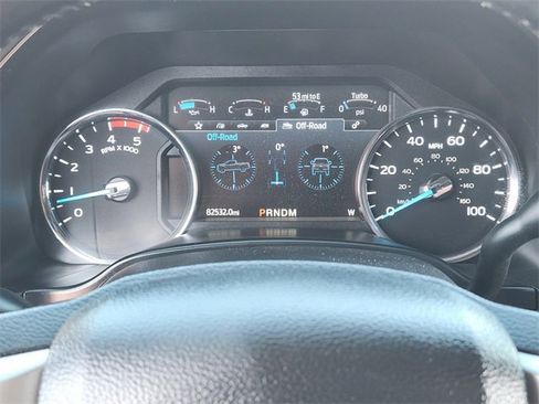 Used 2020 Ford F250 Lariat w/ Chrome Package image 17