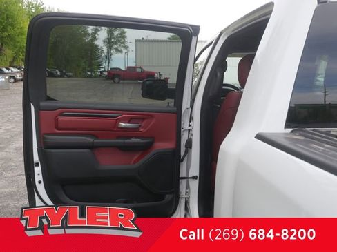 Used 2019 RAM 1500 Rebel w/ Rebel Level 2 Equipment Group AWD/4WD image 17