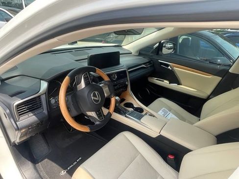 Used 2022 Lexus RX 350L FWD w/ Premium Package image 6