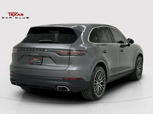 Used 2019 Porsche Cayenne AWD/4WD image 5