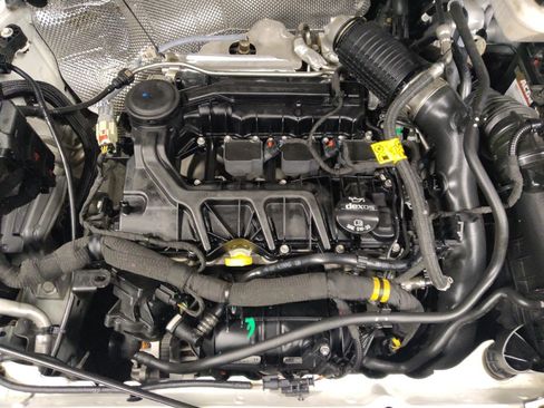 Used 2023 Chevrolet TrailBlazer LT FWD image 30