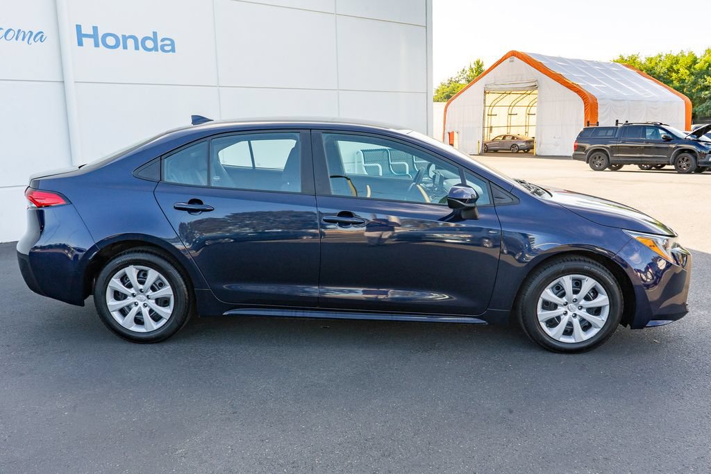 Used 2024 Toyota Corolla LE FWD image 16