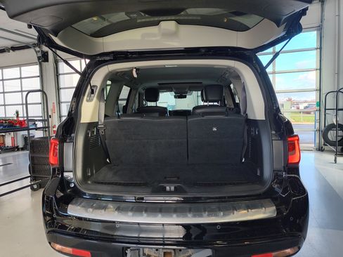Used 2021 INFINITI QX80 Luxe image 7