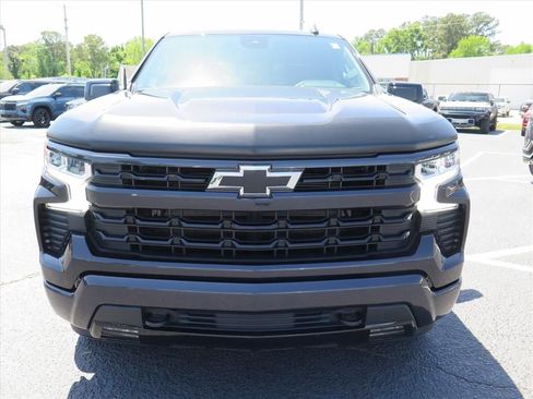 Used 2024 Chevrolet Silverado 1500 RST w/ Convenience Package II AWD/4WD image 9