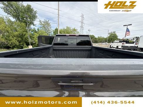 Certified 2021 Chevrolet Silverado 1500 LT Trail Boss w/ Convenience Package II AWD/4WD image 25