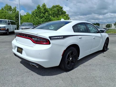 Used 2023 Dodge Charger SXT RWD image 17