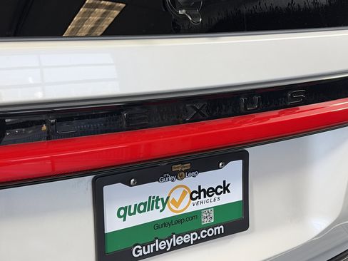 Used 2025 Lexus GX 550 image 16