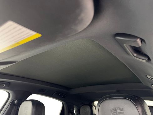 Used 2021 Porsche Cayenne Coupe image 68