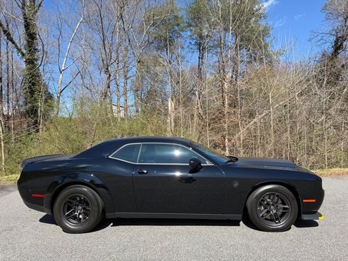 Used 2023 Dodge Challenger SRT Hellcat Redeye image 6